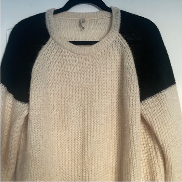 IRO Black and Cream Sweater sz M - Picture 3 of 9